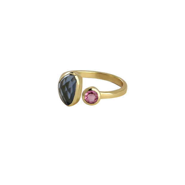 Adjustable gemstone ring